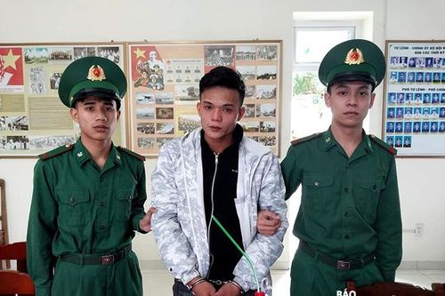 Kiên quyết đấu tranh với tội phạm ma túy