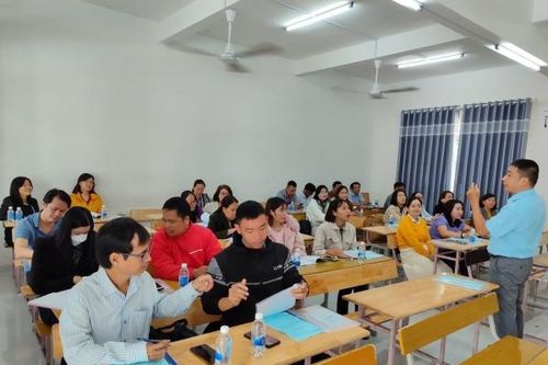 Đào tạo, bồi dưỡng nâng cao năng lực cho 90 cán bộ quản lý, nhà giáo giáo dục nghề nghiệp