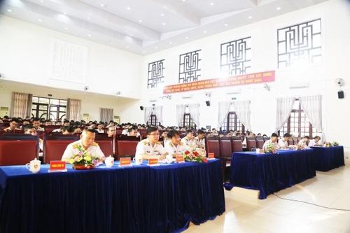 Vùng 4 Hải quân: Học tập, quán triệt, triển khai Nghị quyết Trung ương 8