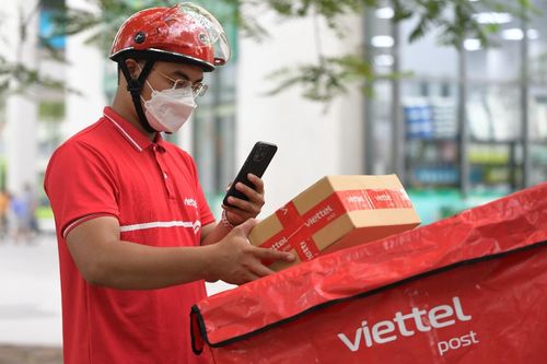 Chuẩn bị niêm yết trên HoSE, Viettel Post (VTP) đang kinh doanh như nào?