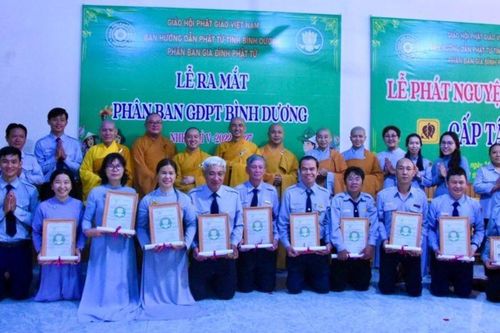 Bình Dương: Ra mắt Phân ban Gia đình Phật tử tỉnh nhiệm kỳ 2022-2027