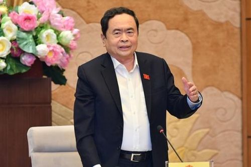 Phó Chủ tịch Thường trực Quốc hội Trần Thanh Mẫn họp với lãnh đạo Văn phòng Quốc hội về rà soát các nhiệm vụ trọng tâm từ nay đến Tết Nguyên đán