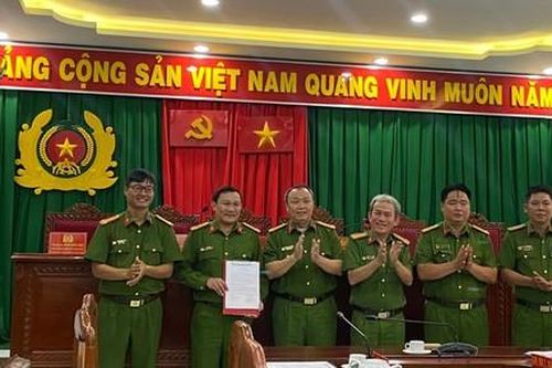 Công an tỉnh Bình Định khen thưởng đột xuất CATP Quy Nhơn