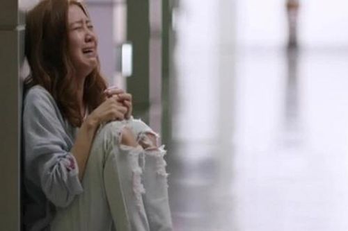 Ngoài con cái, đây là 5 lý do chính khiến nhiều phụ nữ đau khổ chấp nhận sống chung với người chồng ngoại tình