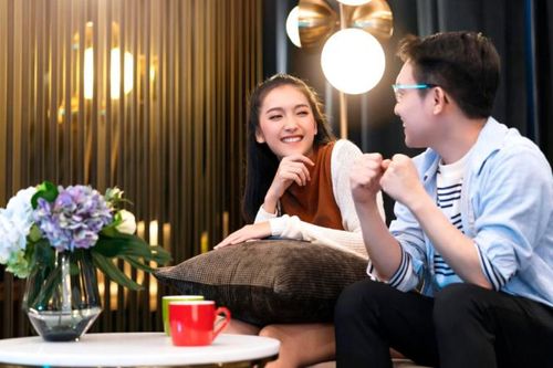 Đi đám cưới người yêu cũ, tôi vô tình 'cua' được bạn trai cũ của cô dâu