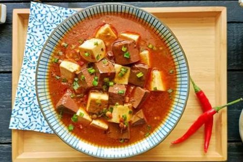 Phụ nữ nên thường xuyên làm 3 món này ăn sẽ giúp bổ sung khí huyết, loại bỏ chứng tay chân lạnh trong mùa đông