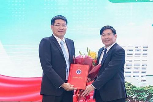 Bổ nhiệm Viện trưởng, Phó Trưởng khoa giữ chức Phó Giám đốc Bệnh viện