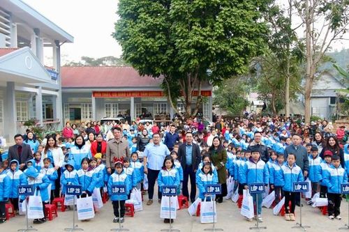 Trung tâm CTXH Thanh thiếu niên tổ chức nhiều hoạt động 'Tình nguyện mùa Đông năm 2023'