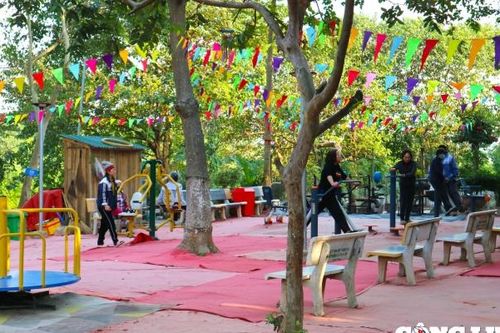 Không gian công viên rừng giữa trung tâm Hà Nội được cải tạo từ bãi phế thải