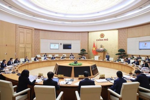 Đẩy mạnh xã hội hóa, phân cấp quản lý trong phát triển đô thị