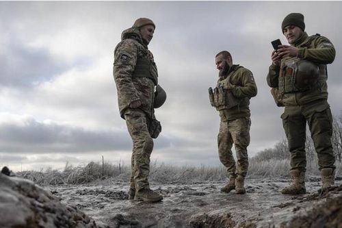 Ukraine xác nhận rút quân khỏi Marinka, văn phòng tuyển quân bị chỉ trích
