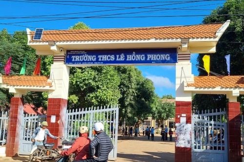 Xác minh vụ thầy giáo đánh học sinh chảy máu mũi