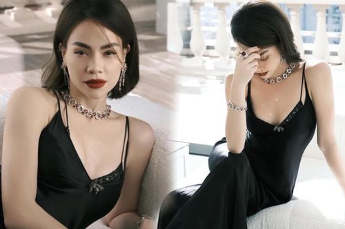Hồ Ngọc Hà diện trang phục như đầm ngủ, để lộ 'phụ tùng' khi lên ảnh tạp chí