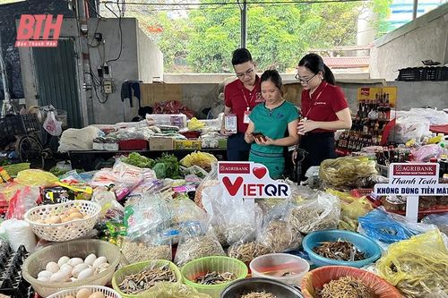 Agribank Nam Thanh Hóa phát triển các dịch vụ ngân hàng số