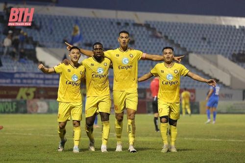 Đông Á Thanh Hóa trở lại tốp 3