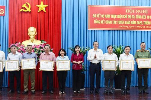 Sơ kết 5 năm thực hiện Chỉ thị 23-CT/TW, tổng kết 10 năm thực hiện Chỉ thị 17-CT/TU và tổng kết công tác tuyên giáo năm 2023