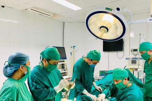 Nỗ lực trong công tác chăm sóc sức khỏe Nhân dân