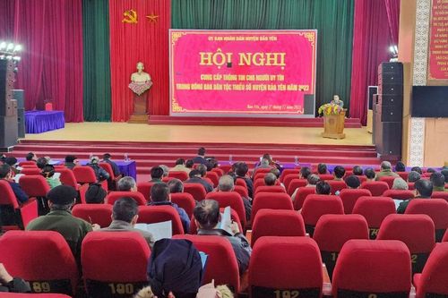 Bảo Yên: 174 người có uy tín trong đồng bào dân tộc thiểu số được cung cấp thông tin