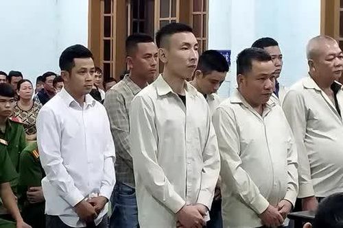 Tuyên phạt 34 năm tù cho Phó Hiệu trưởng cùng đồng phạm 'cá độ bóng đá trực tuyến'