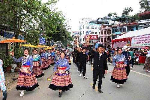 Lên cao nguyên trắng Bắc Hà để 'nghiêng say mùa đông'