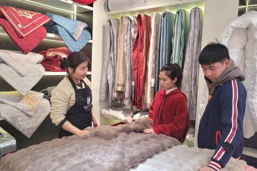 Thị trường chăn, ga, gối, đệm ngày rét