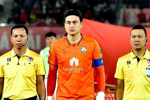 Đặng Văn Lâm chấn thương, rời sân sớm trước ngày lên tuyển Việt Nam