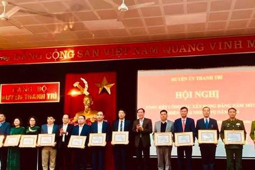 Thanh Trì: Quyết liệt thực hiện hoàn thành 4 tiêu chí lên quận