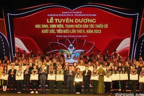 143 học sinh, sinh viên, thanh niên dân tộc thiểu số xuất sắc được tuyên dương tại Thủ đô