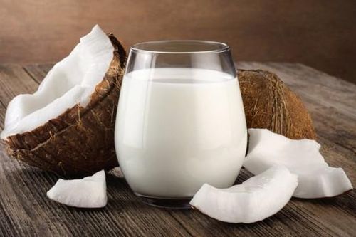 Ăn nhiều nước cốt dừa có tốt không?