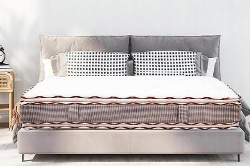 So sánh đệm lò xo và nệm foam: Lựa chọn nào tốt hơn cho giấc ngủ?