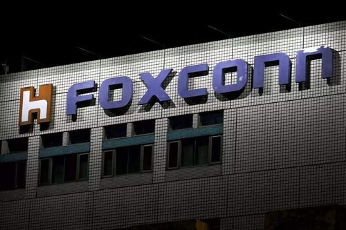 Foxconn có kế hoạch mở thêm nhà máy bán dẫn ở Việt Nam
