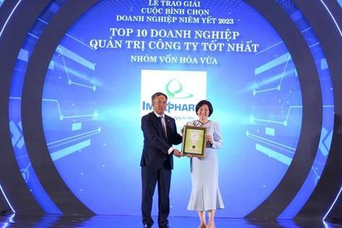 Imexpharm được vinh danh Doanh nghiệp có báo cáo thường niên và quản trị công ty tốt nhất