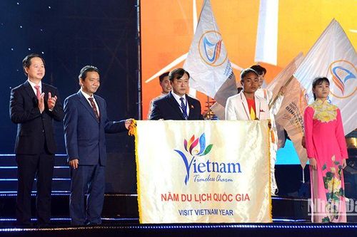 Bế mạc Năm Du lịch quốc gia 2023 - Bình Thuận Hội tụ xanh