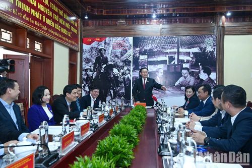 Xây dựng tỉnh Thái Nguyên trở thành tỉnh phát triển khá ở miền bắc