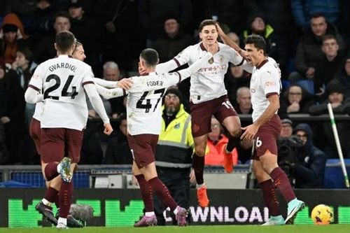 Nhà vô địch thế giới Man.City ra oai, Chelsea thắng trận sân nhà thứ 3 liên tiếp