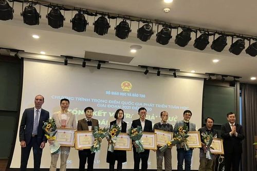 35 công trình Toán học xuất sắc năm 2023 được trao thưởng