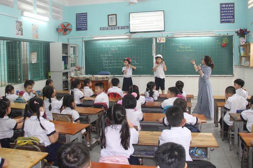 Trường học cần đa dạng kênh thanh toán học phí không dùng tiền mặt