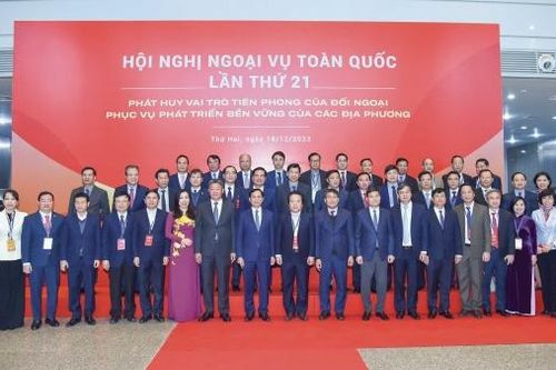 Địa phương 'đặt hàng' Bộ Ngoại giao