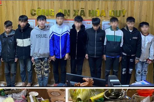 Phát hiện nhiều học sinh tự chế pháo nổ tại Thanh Hóa