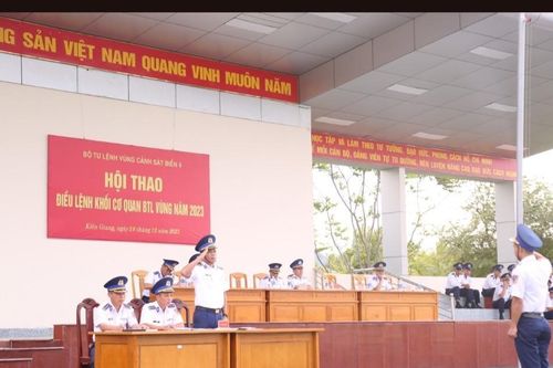 Vùng Cảnh sát biển 4 tổ chức Hội thao Điều lệnh Khối cơ quan