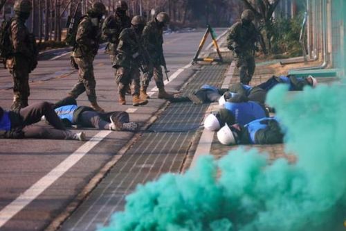 Seoul diễn tập đối phó kịch bản Triều Tiên tấn công bất ngờ như Hamas