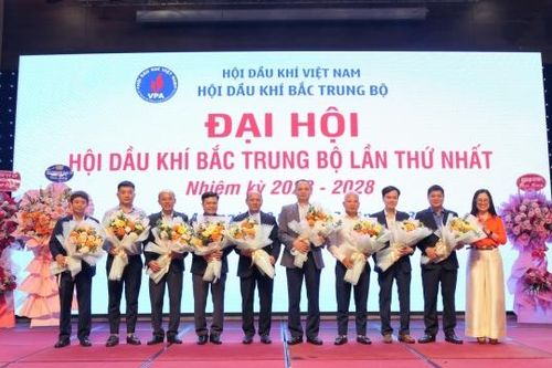 Hội Dầu khí Việt Nam công nhận BCH Hội Dầu khí Bắc Trung Bộ khóa I, nhiệm kỳ 2023-2028