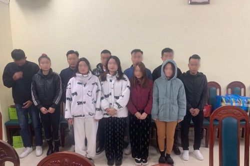 Xóa ổ nhóm cung cấp ma túy cho dân chơi trong quán karaoke
