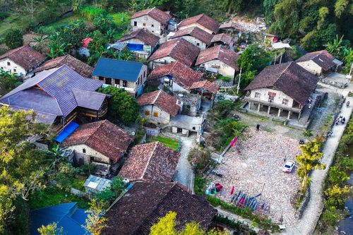 Chuyển đổi số ở làng đá 400 tuổi