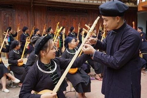 Đắm say với Then