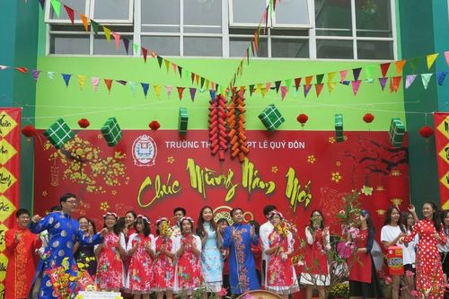 Ngành Giáo dục nghiêm cấm biếu quà Tết cho lãnh đạo các cấp dưới mọi hình thức