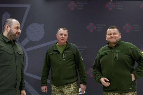 Tổng tư lệnh quân đội Ukraine chỉ trích việc tuyển thêm quân, tiếp tục lộ bất hòa với Tổng thống