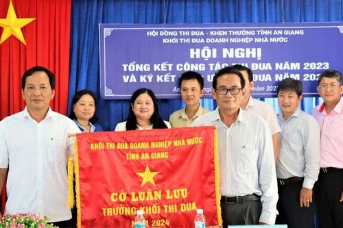 Khối Thi đua Doanh nghiệp Nhà nước nêu cao tinh thần trách nhiệm cộng đồng