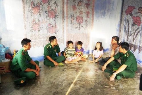 Đồn Biên phòng Bích Đầm: Chú trọng công tác vận động quần chúng