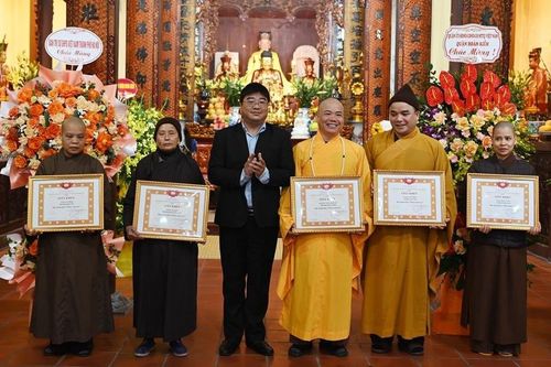 Hà Nội: Ban Trị sự Phật giáo Q.Hoàn Kiếm tổng kết hoạt động Phật sự năm 2023